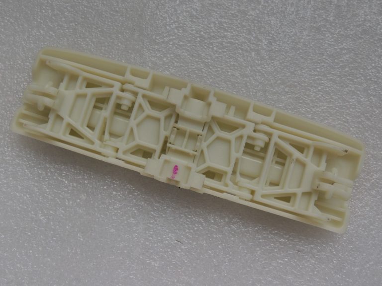 Opel Astra J Priekšējais galvas balstu pūtējs 13326417