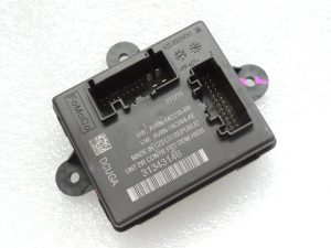 Volvo V60 I Durvju vadības bloks Durvju modulis priekšējais kreisais 31394043