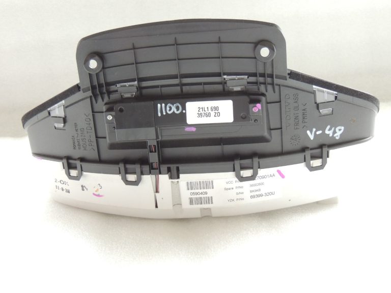 Volvo V60 I Instrumentu klastera spidometrs 36002600 30786145