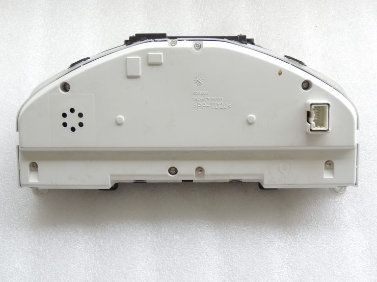 Volvo V60 I Instrumentu klastera spidometrs 36002600 30786145