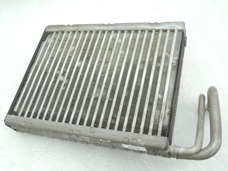 BMW 5. sērijas 6. sērijas 7. sērijas gaisa kondicioniera iztvaicētājs 64119383679