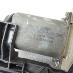 BMW 5. sērijas F10 F11 F18 oriģinālais aizmugurējā kreisā loga regulators ar motoru 51357182613