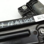BMW 5. sērijas F10 F11 F18 oriģinālais aizmugurējā kreisā loga regulators ar motoru 51357182613