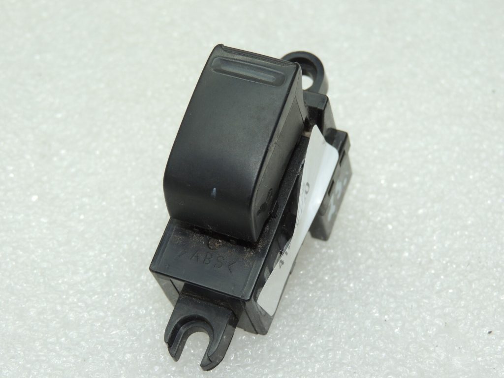 OEM Nissan Primera Qashqai J10 Note E11 X-Trail T31 logu regulatora slēdzis