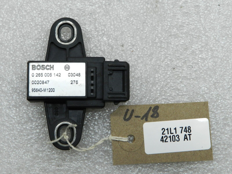 Kia Sorento oriģinālais sānu paātrinājuma sensors