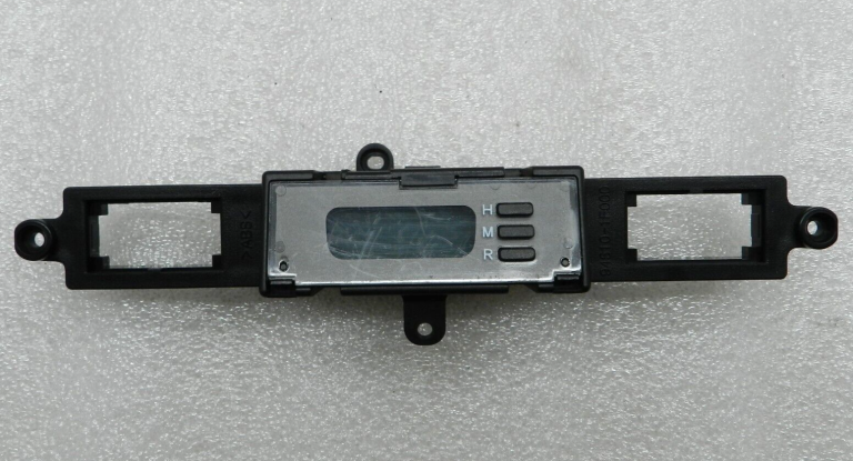 Kia Sportage oriģināls instrumentu pults pulkstenis 945101F900