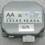 Nissan X-Trail Qashqai Renault oriģinālais sprieguma stabilizatora ECU vadības bloks