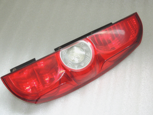 Fiat Doblo 263 kreisā spuldzīte 51810674