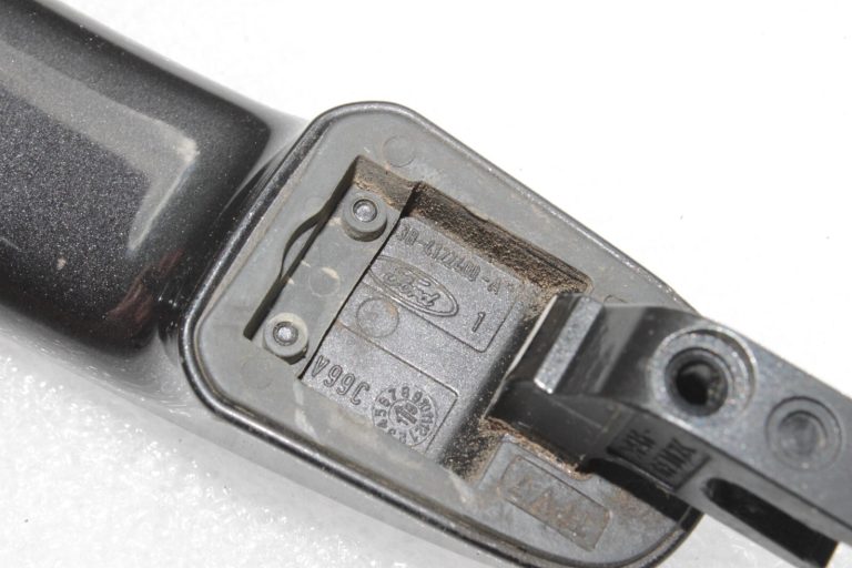 Oriģināls Ford Ranger P375 ārējo durvju rokturis EB3B-4122400-ABXWAA, 2004950