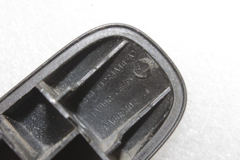 Oriģināls Ford Ranger P375 ārdurvju roktura vāciņš EB3B-41224A46-AAPRAA, 5597200