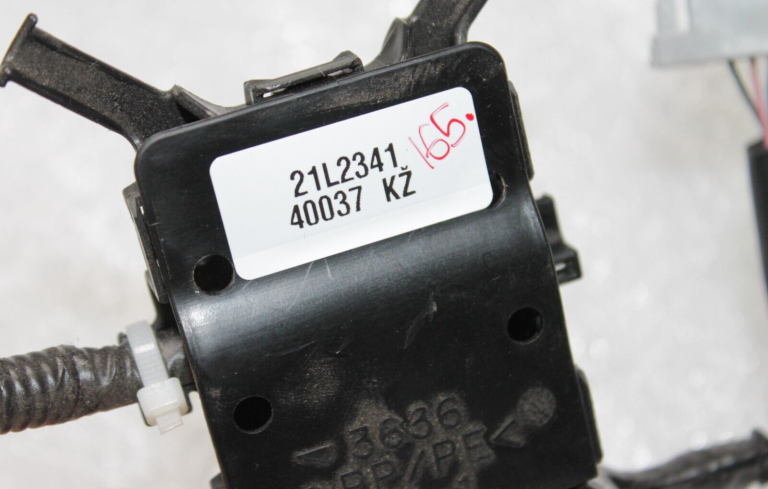 Toyota Avensis T27 Priekšējo kreiso sēdekļu elektroinstalācija 8219205110, 82192-05110