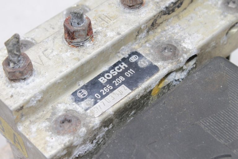 Isuzu Bighorn UB / Trooper II ABS sūknis 8-94374-855-6, 8943748556, 0265208011