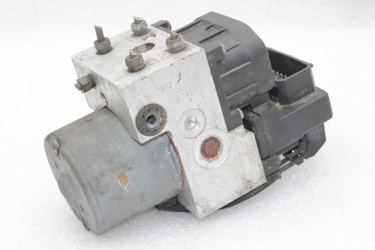 98-02 Isuzu Trooper II Opel Monterey B ABS sūknis 8-97175-052-0, 8971750520