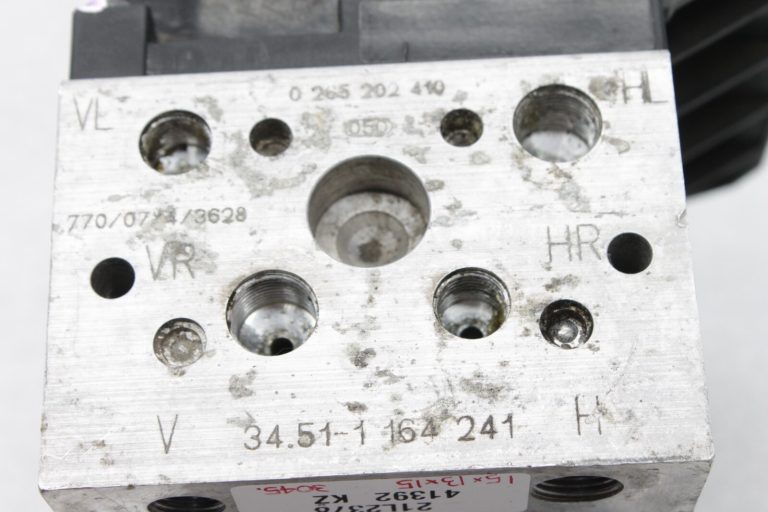 BMW 7. sērijas E38 ABS sūknis 1164241, 34511164214, 0265202410, 0130108076