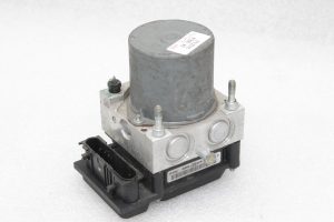 Kia Sedona VQ Carnival II ABS sūknis 58920 4D000, 589204D000, 58920-4D000