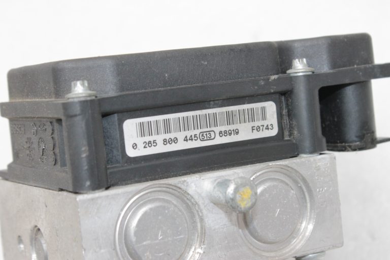 Kia Sedona VQ Carnival II ABS sūknis 58920 4D000, 589204D000, 58920-4D000