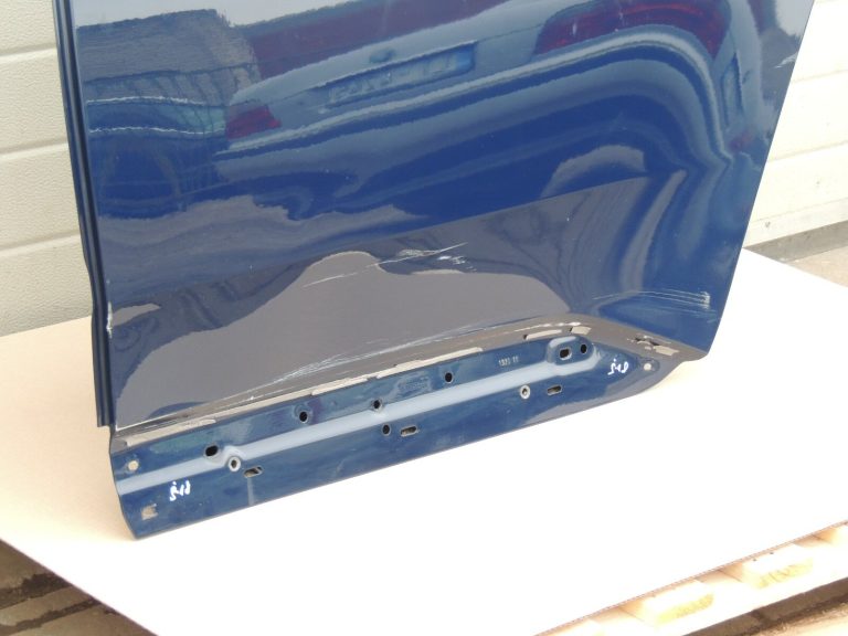 Škoda Superb III B8 3V Kombi Aizmugures kreisās durvis Aizmugures kreisās durvis Krāsa LF5A Z5Z5