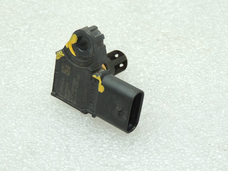 Ford Focus IV 2.0 EcoBlue C20DD0J Dīzeļdegvielas spiediena sensors PV4A-9F479-CA