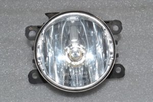 Renault Trafic III Priekšējais miglas lukturis kreisais vai labais Valeo 261500097R