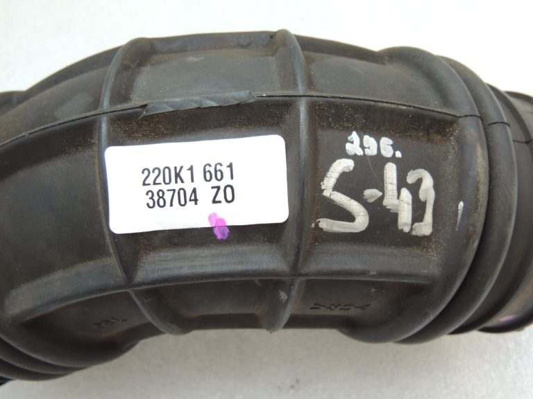 Suzuki Jimny 1.3i ieplūdes šļūtene ieplūdes kolektoram 13881-76J01