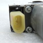 MINI R56 R55 Logu regulatora motors priekšējais labais 67622755854 2755854