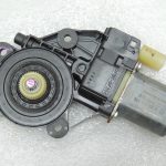 MINI R56 R55 Logu regulatora motors priekšējais labais 67622755854 2755854