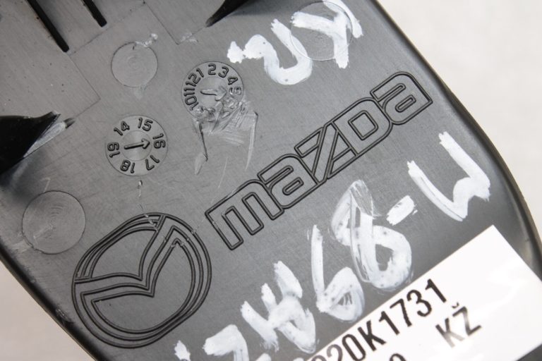 Oriģināls Mazda CX-5 KE Aizmugurējā kreisā loga regulatora slēdža vāks KA0G-68-5L602