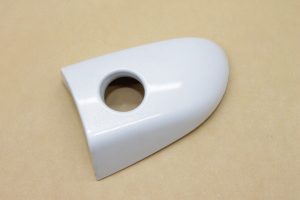 Oriģināls Mazda CX-5 KE priekšējo kreiso durvju rokturu vāciņš Chrystal White 34K DF73-59-415