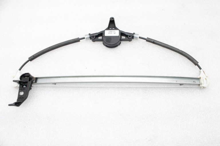 Oriģināls Mazda CX-5 KE Aizmugurējā labā loga regulators KD53-72-590, KD5372590