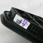 VW Tiguan oriģinālā virsbūves ventilācijas režģis pa labi