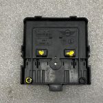 MINI COOPER R57 Akumulatora drošinātāju kārba Vadības bloks Drošinātāju kārba 61149136723
