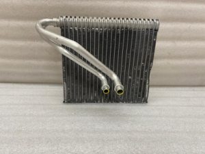 MINI COOPER R57 Siltummainis, radiators 64119262788
