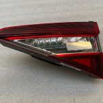 Skoda Superb III B8 3V Aizmugurējais lukturis Interjera aizmugurējā labā 3v9945308