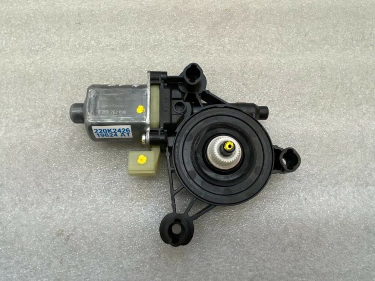 Škoda Superb 3V Audi VW sēdekļa aizmugurējā labā stikla regulatora motors 5Q0959802A