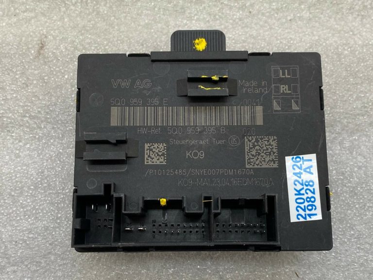 Škoda Superb 3V Audi VW VW Seat durvju vadības bloks aizmugurējās durvis labās kreisās 5Q0959395E