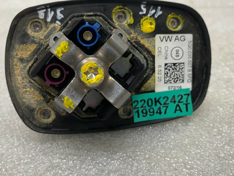 Škoda Superb III B8 3V Transportlīdzekļu antena Jumta antena Jumta antena 5Q0035507B