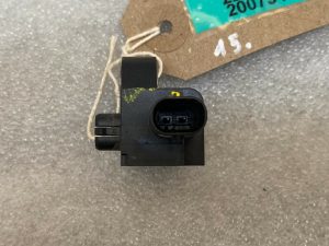Škoda Superb III B8 3V Airbag sensor Crash sensor Crash SRS Sensor 3V0853814D