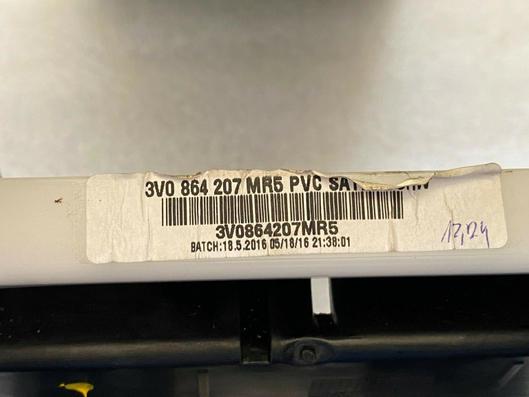Škoda Superb III B8 3V oriģināls centrālās konsoles roku balsts 3V0864207