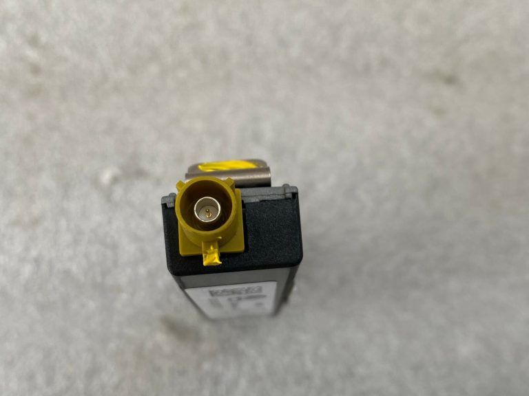 Škoda Superb III B8 3V Antenas pastiprinātājs 3V5035577
