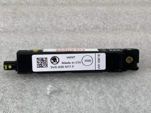 Škoda Superb III B8 3V Antenna amplifier 3V5035577F