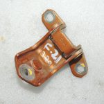 Ford Ranger P375 durvju eņģe aizmugurējā labajā pusē Top Saber M7413 AB392626800AE