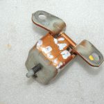 Ford Ranger P375 durvju eņģe aizmugurējā labajā pusē Top Saber M7413 AB392626800AE