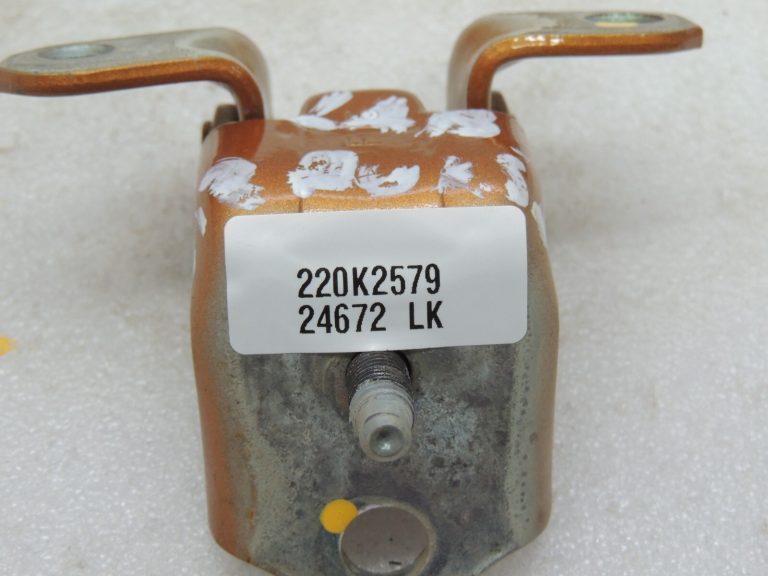 Ford Ranger P375 durvju eņģe aizmugurējā labajā pusē Top Saber M7413 AB392626800AE