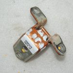 Ford Ranger P375 durvju eņģe priekšējā labajā pusē zem Saber M7413 AB392122810AE