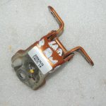 Ford Ranger P375 durvju eņģe priekšējā labā pusē Top Saber M7413 AB392122800AE