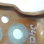 Ford Ranger P375 durvju eņģe aizmugurējā labajā pusē zem Saber M7413 AB392626810AE