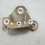 Ford Ranger P375 2.0TDCi T20DD0J Dzinēja stiprinājums pa labi JB3G-6046-AA 2214921