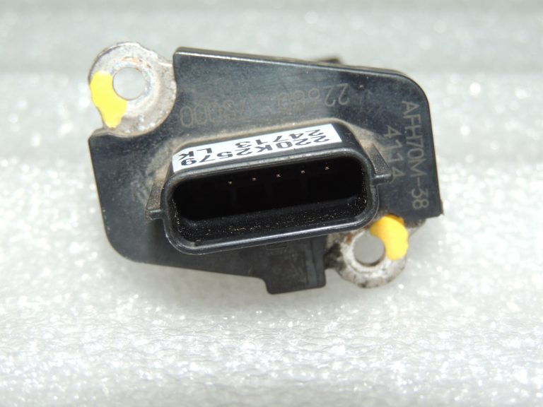 NISSAN X-TRAIL T30 Diesel YD22ETI YD22DDTI Masas gaisa plūsmas sensors 226807S00 22680-7S00