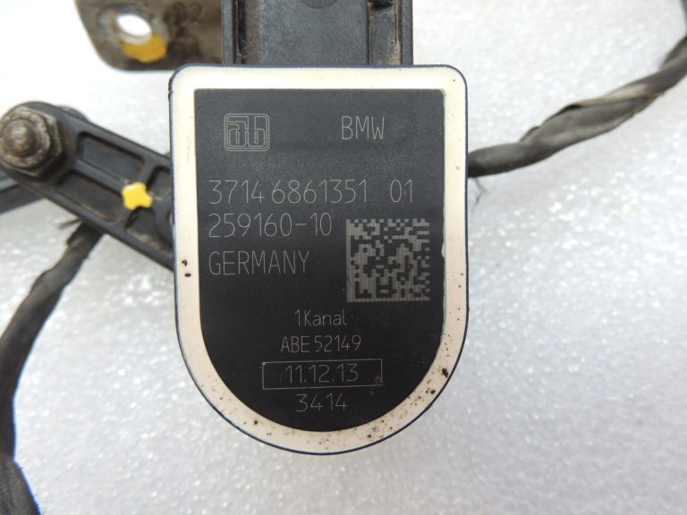 BMW 5. sērijas F10 LCI aizmugurējais augstuma sensors 37146861351 6861351 6752797 6786797