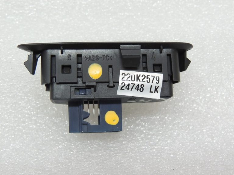 Citroen C5 II stāvvietas palīgsistēmas slēdzis 9692436777 649052